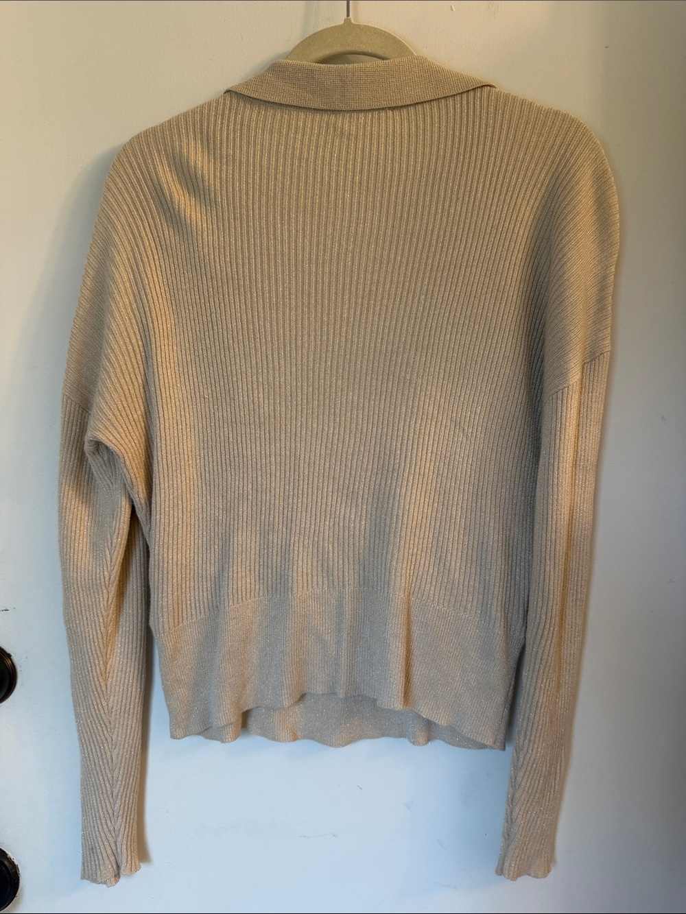 L'AGENCE Gold V-Neck Sweater Long Sleeve Knit Nari Crossover Pullover medium - Picture 5 of 5